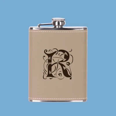 Φιάλη τσέπης - Πρώτο γράμμα Διακοσμητικό