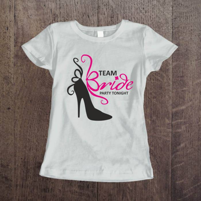 Εξατομικευμένο μπλουζάκι για εργένικο πάρτι - Πάρτι απόψε