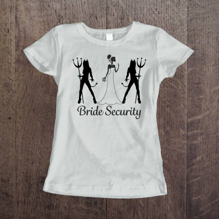 Εξατομικευμένο μπλουζάκι για εργένικο πάρτι - Φρουρά της Νύφης