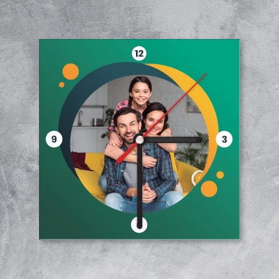 Εξατομικευμένα ρολόγια τοίχο με φωτογραφίες